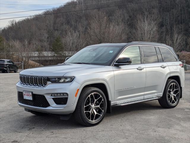 2025 Jeep Grand Cherokee GRAND CHEROKEE SUMMIT RESERVE 4X4