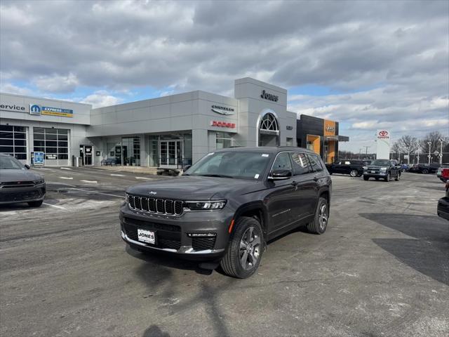 2025 Jeep Grand Cherokee GRAND CHEROKEE L LIMITED 4X4