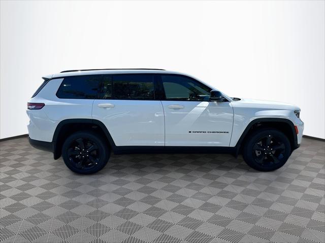 2025 Jeep Grand Cherokee GRAND CHEROKEE L ALTITUDE X 4X4