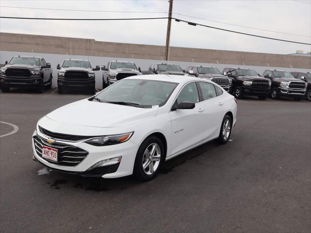 2022 Chevrolet Malibu FWD LT