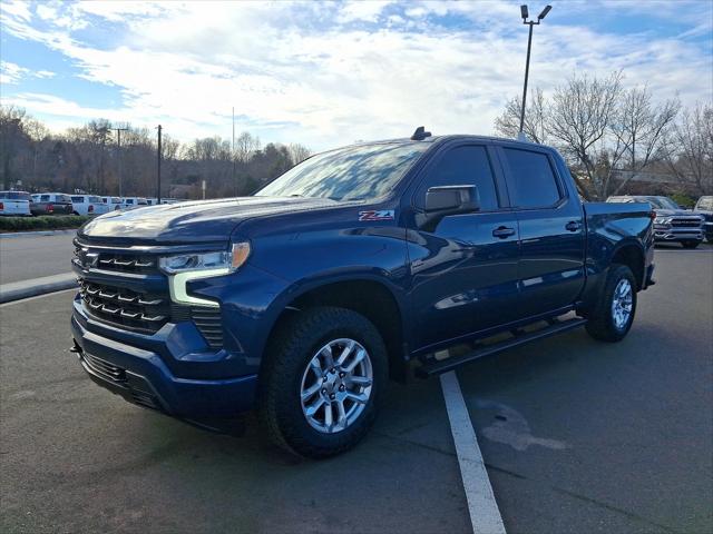 2022 Chevrolet Silverado 1500 4WD Crew Cab Short Bed RST