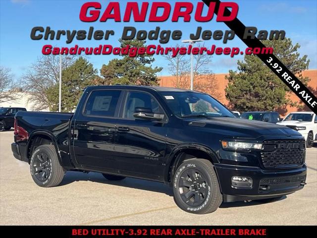 2025 RAM Ram 1500 RAM 1500 BIG HORN CREW CAB 4X4 57 BOX