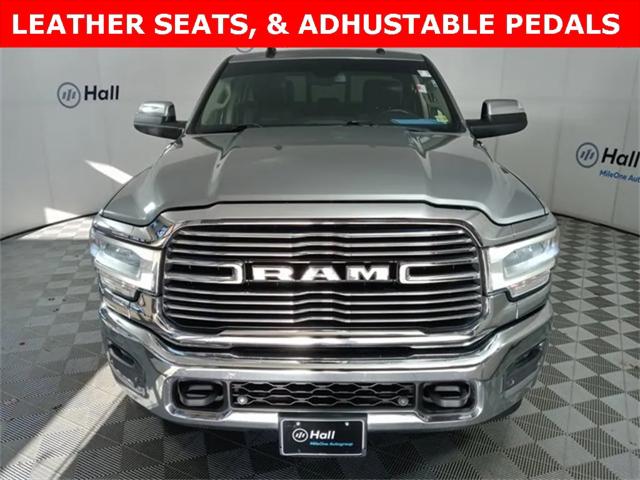 2019 RAM 3500 Laramie Crew Cab 4x4 8 Box