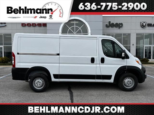 2025 RAM ProMaster 2500 Cargo Van Tradesman Low Roof 136 WB w/Pass Seat 2025 RAM ProMaster 2500 Cargo Van Tradesman Low Roof 136 WB w/Pass Seat