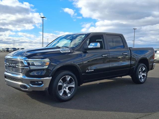 2022 RAM 1500 Laramie Crew Cab 4x4 57 Box