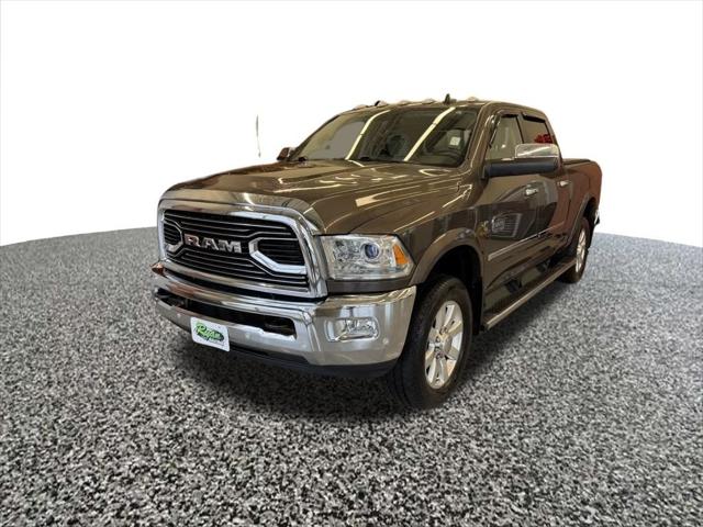 2018 RAM 3500 Laramie Longhorn Crew Cab 4x4 64 Box