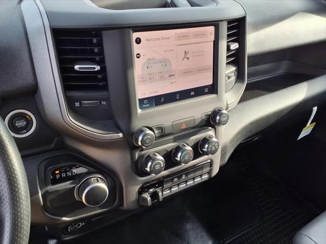 2024 Ram 2500 Tradesman Regular Cab 4x2 8' Box