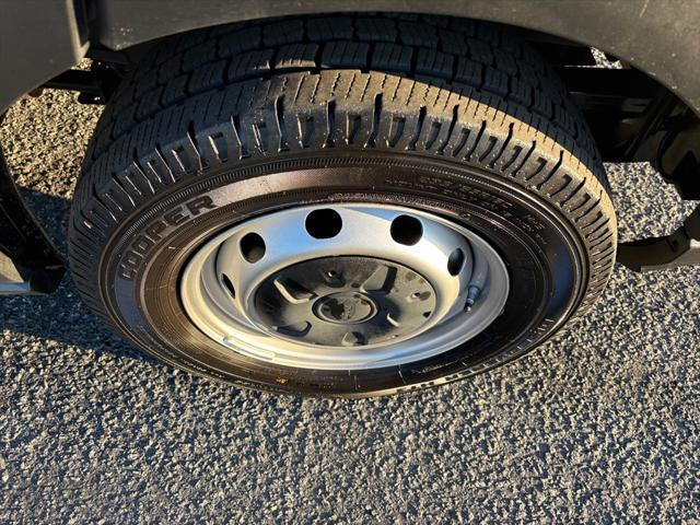 2016 Ford Transit 150 Van Low Roof 60/40 Pass. 130-in. WB