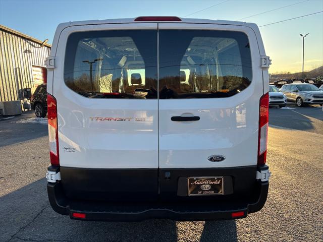 2016 Ford Transit 150 Van Low Roof 60/40 Pass. 130-in. WB