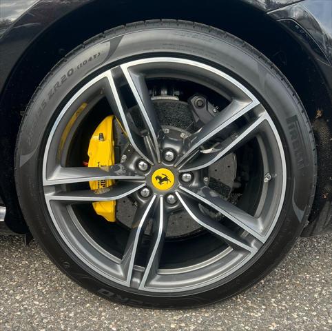 2022 Ferrari Roma Base