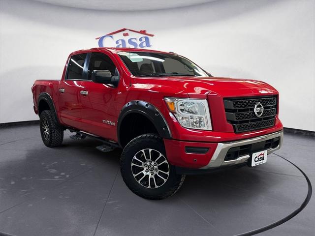 2021 Nissan TITAN Crew Cab SV 4x2