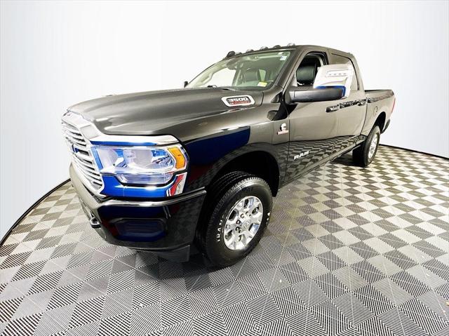 2023 RAM 3500 Laramie Crew Cab 4x4 64 Box