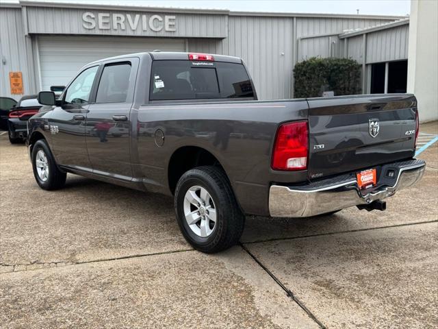 2020 RAM 1500 Classic SLT Crew Cab 4x4 64 Box