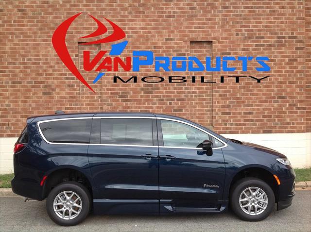 2024 Chrysler Pacifica Touring L for sale in Raleigh, NC