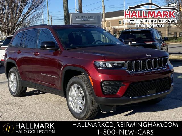 2025 Jeep Grand Cherokee GRAND CHEROKEE LAREDO X 4X4