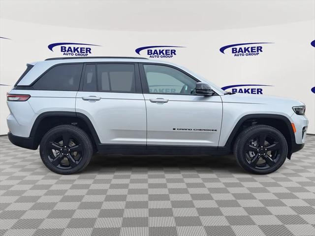 2025 Jeep Grand Cherokee GRAND CHEROKEE ALTITUDE X 4X4