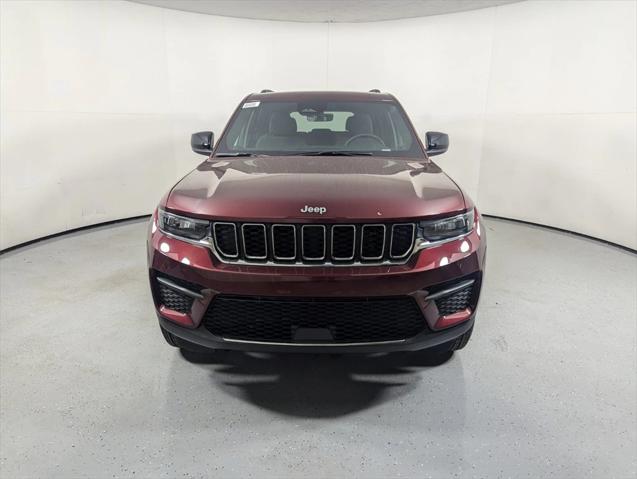 2025 Jeep Grand Cherokee GRAND CHEROKEE LAREDO X 4X2