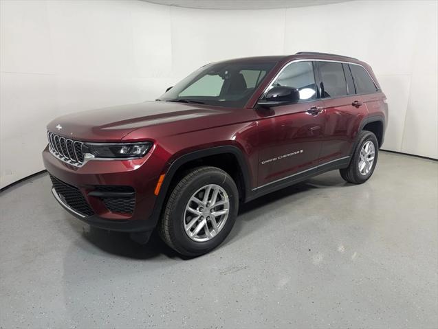 2025 Jeep Grand Cherokee GRAND CHEROKEE LAREDO X 4X2