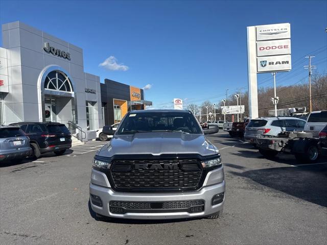 2025 RAM Ram 1500 RAM 1500 TRADESMAN CREW CAB 4X4 57 BOX