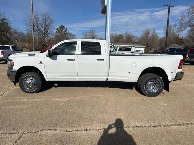 2024 RAM Ram 3500 RAM 3500 TRADESMAN CREW CAB 4X4 8 BOX