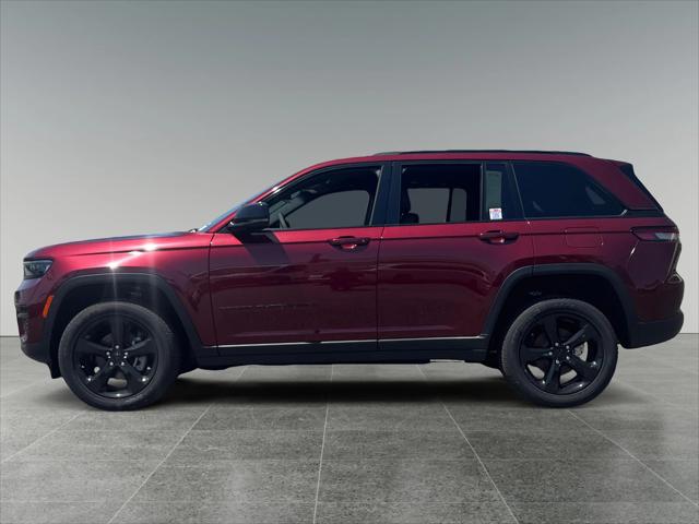 2025 Jeep Grand Cherokee GRAND CHEROKEE ALTITUDE 4X4