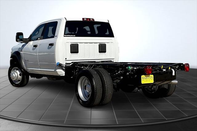 2024 RAM Ram 4500 Chassis Cab RAM 4500 SLT CHASSIS CREW CAB 4X4 60 CA