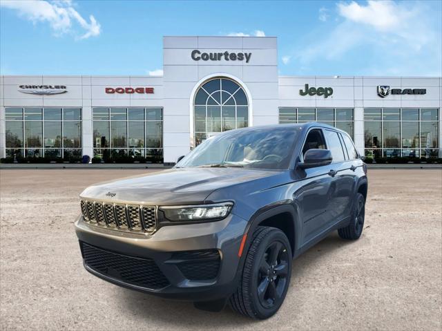 2025 Jeep Grand Cherokee GRAND CHEROKEE ALTITUDE 4X4