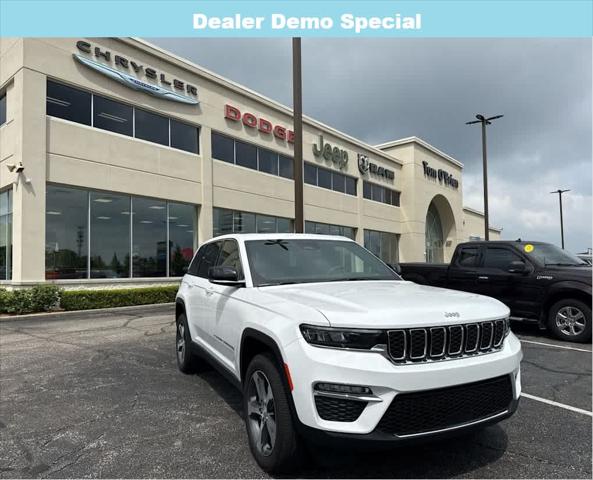 2025 Jeep Grand Cherokee GRAND CHEROKEE LIMITED 4X4 2025 Jeep Grand Cherokee GRAND CHEROKEE LIMITED 4X4