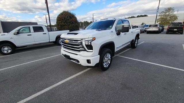 2024 Chevrolet Silverado 2500HD 4WD Crew Cab Standard Bed High Country