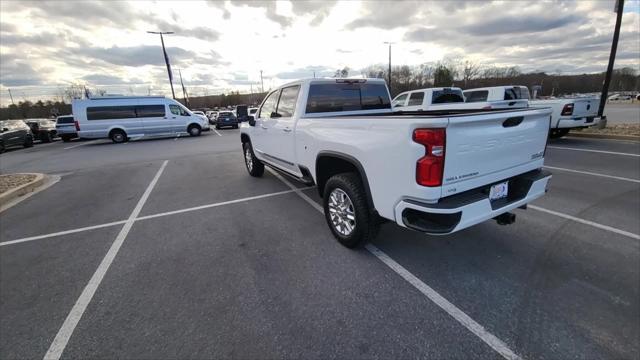 2024 Chevrolet Silverado 2500HD 4WD Crew Cab Standard Bed High Country