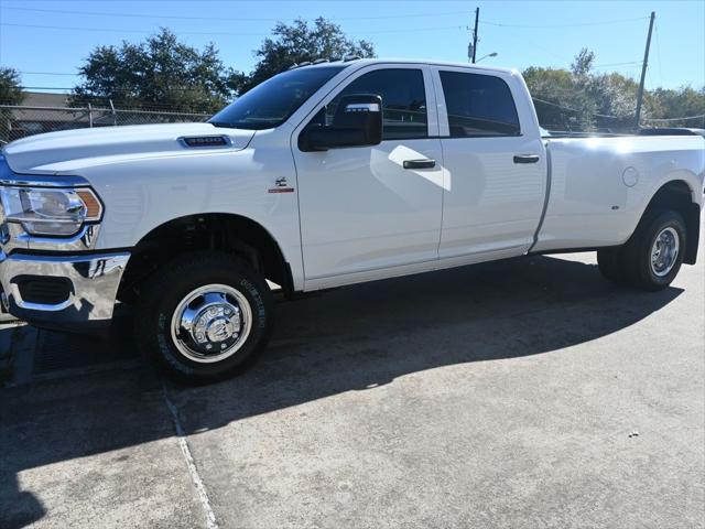 2024 RAM Ram 3500 RAM 3500 TRADESMAN CREW CAB 4X4 8 BOX