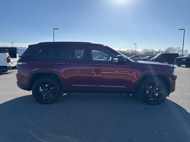 2023 Jeep Grand Cherokee Altitude 4x4