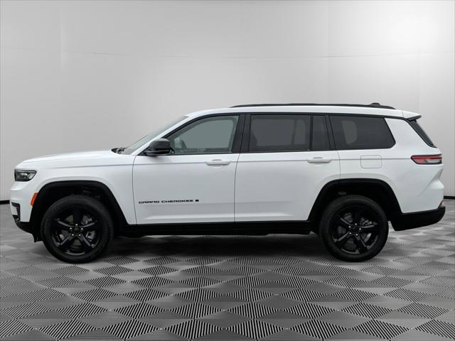 2023 Jeep Grand Cherokee L Altitude 4x4