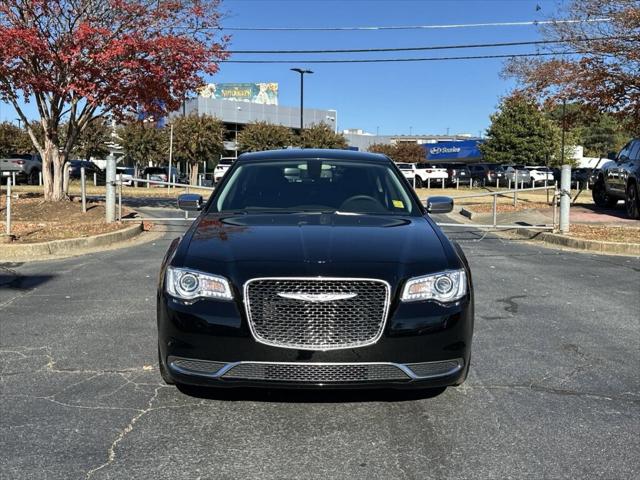 2020 Chrysler 300 Touring