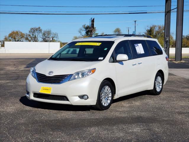 2016 Toyota Sienna Limited Premium 7 Passenger