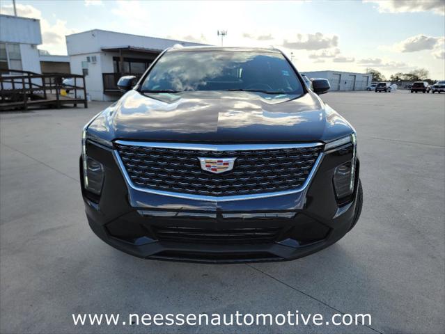 2024 Cadillac XT4 AWD Premium Luxury