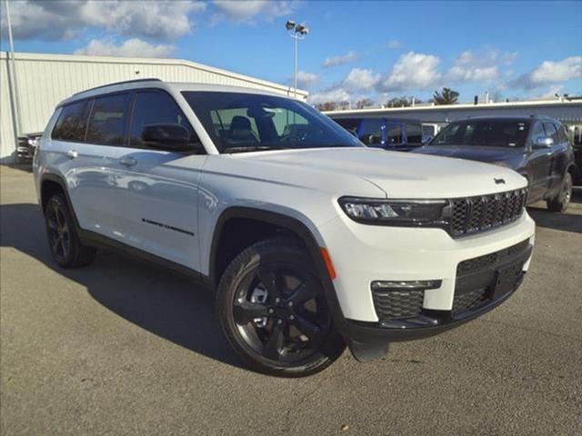 2024 Jeep Grand Cherokee GRAND CHEROKEE L LIMITED 4X4