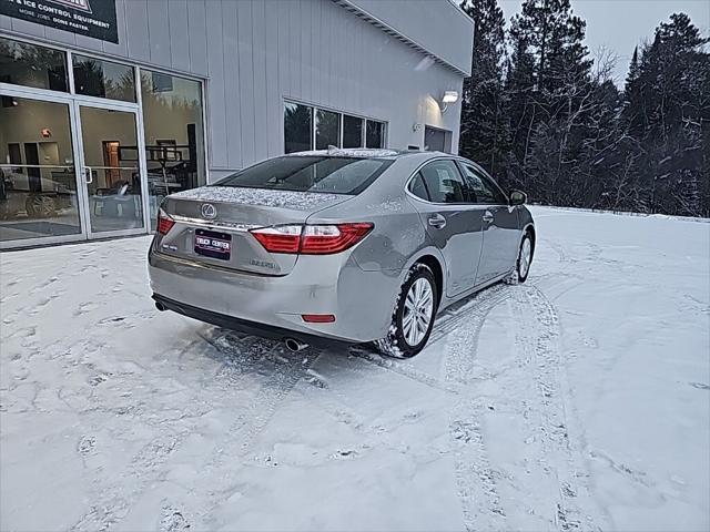 2015 Lexus ES 350 Crafted Line