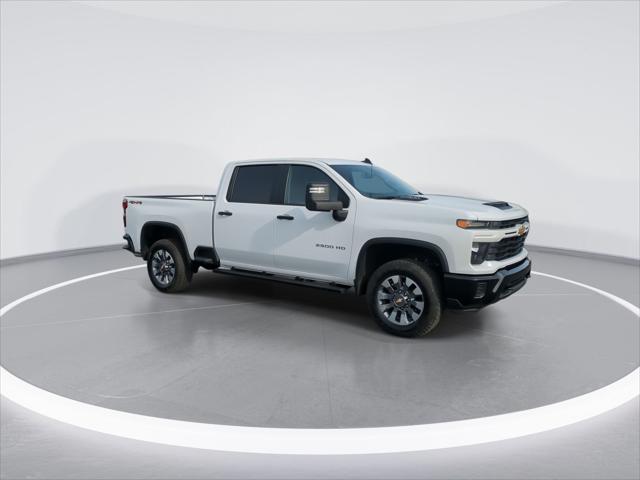 2024 Chevrolet Silverado 2500HD 4WD Crew Cab Standard Bed Custom