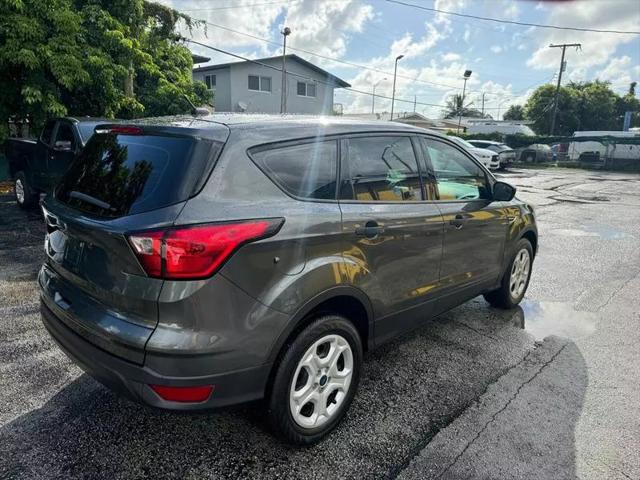 2019 Ford Escape S