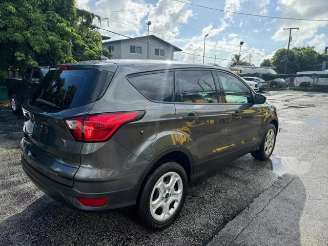 2019 Ford Escape S