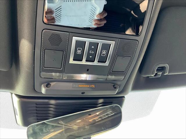 2025 Land Rover Discovery P360 Metropolitan Edition