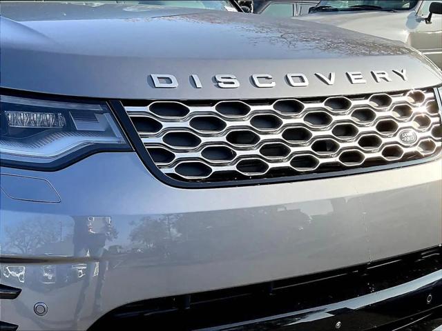 2025 Land Rover Discovery P360 Metropolitan Edition