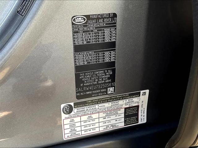 2025 Land Rover Discovery P360 Metropolitan Edition
