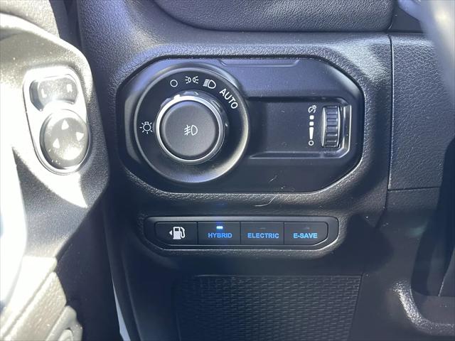 2023 Jeep Wrangler 4xe Sahara 4x4