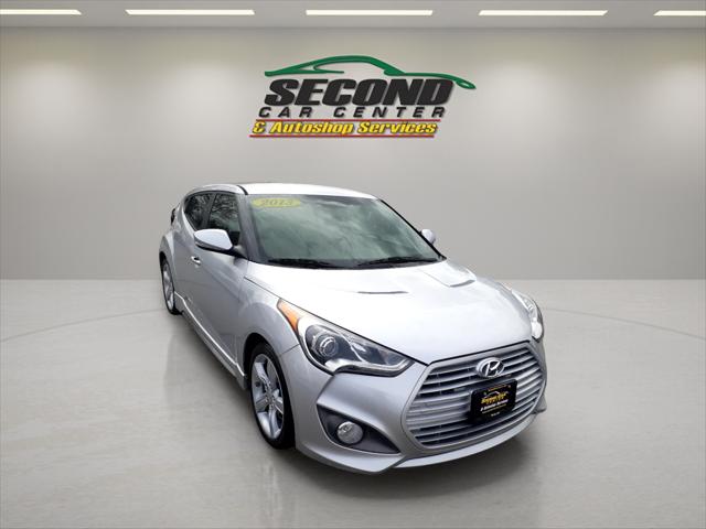 2013 Hyundai Veloster Turbo w/Black