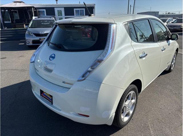 2012 Nissan LEAF SL