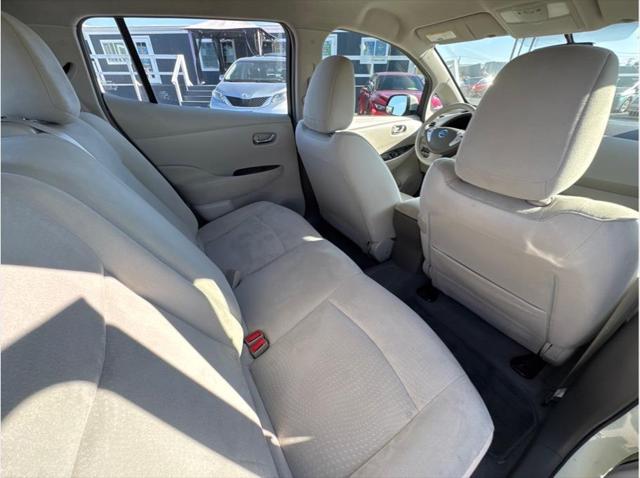 2012 Nissan LEAF SL