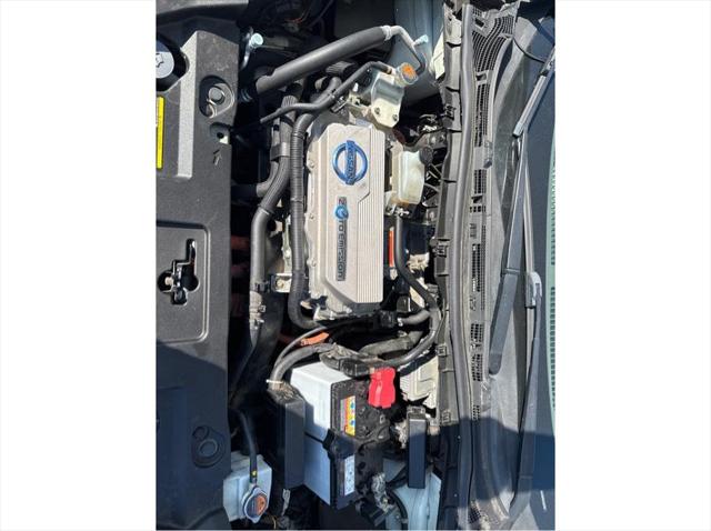 2012 Nissan LEAF SL