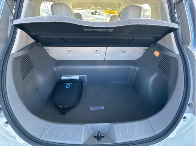2012 Nissan LEAF SL